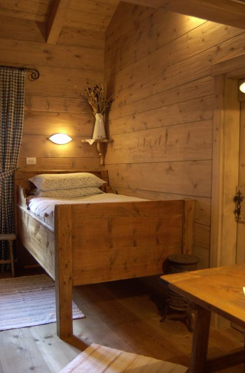 Hotel Baita Fiorita 산타카테리나발루프바 객실 사진