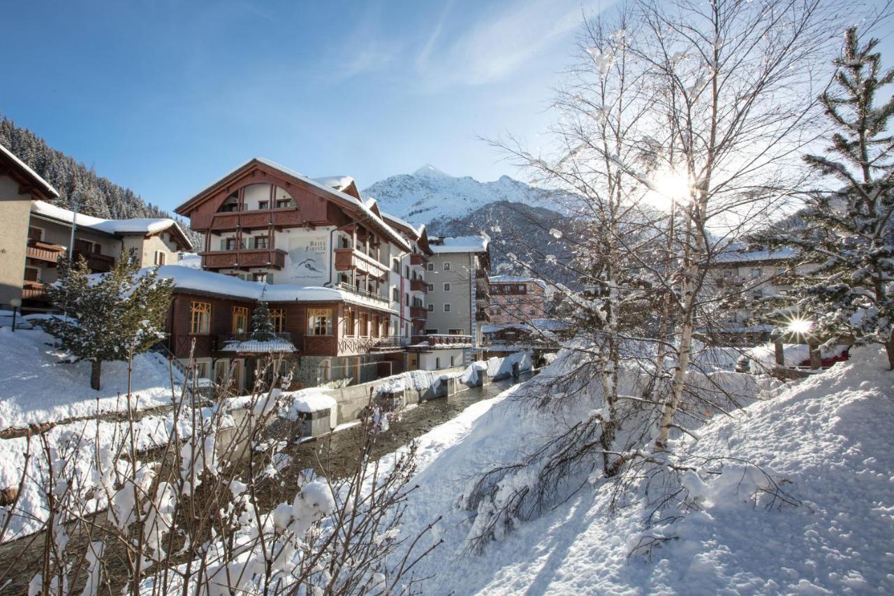 Hotel Baita Fiorita 산타카테리나발루프바 외부 사진