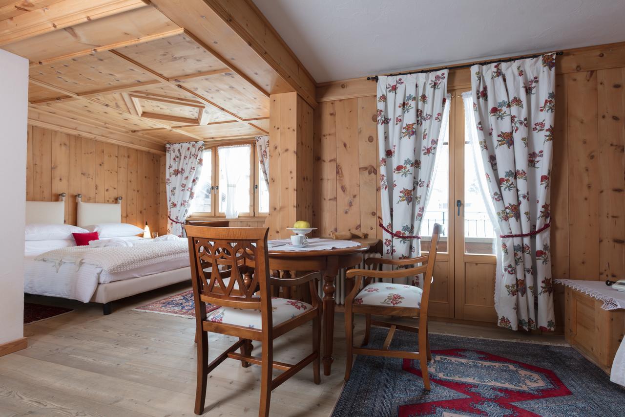 Hotel Baita Fiorita 산타카테리나발루프바 외부 사진
